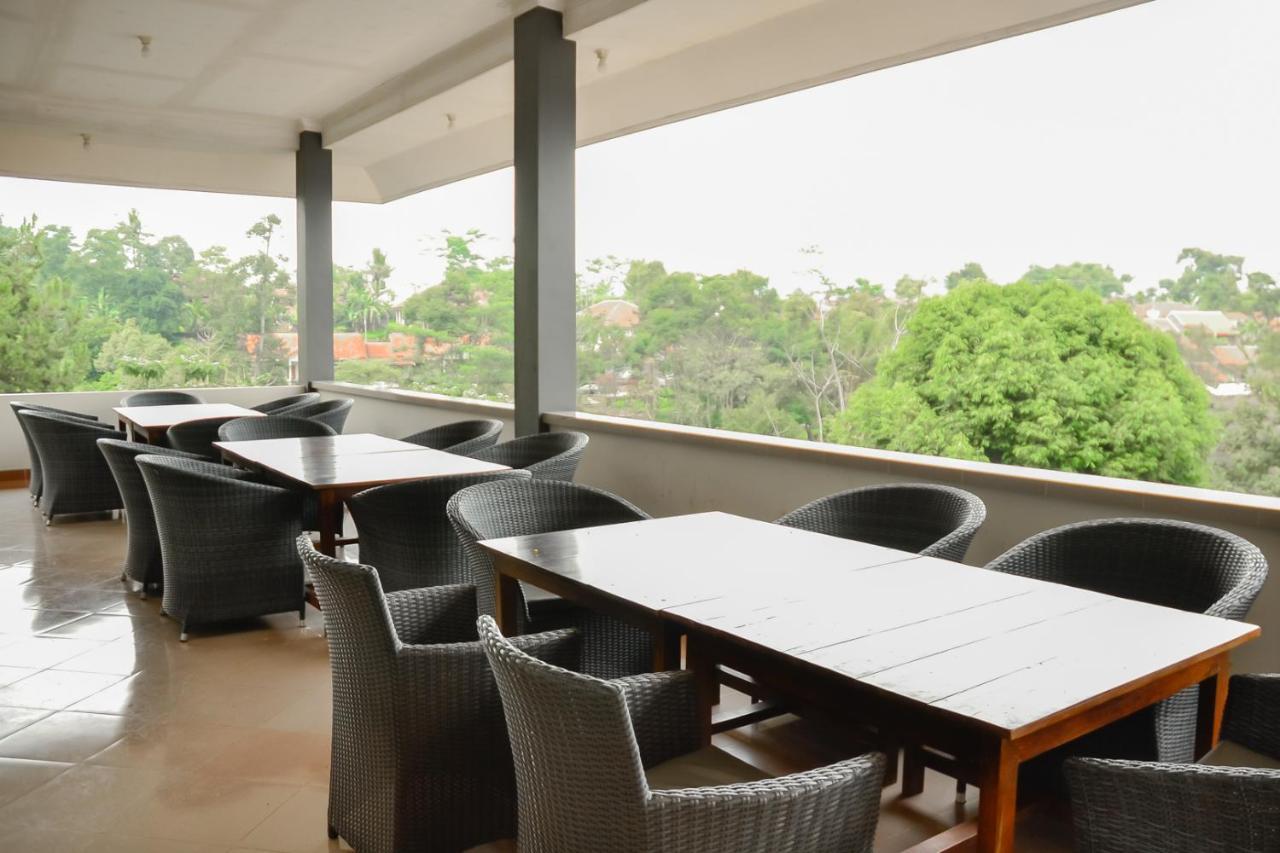 Bumi Ciboled Mitra Reddoorz Near Gerbang Tol Pamulihan Jatinangor Exterior foto