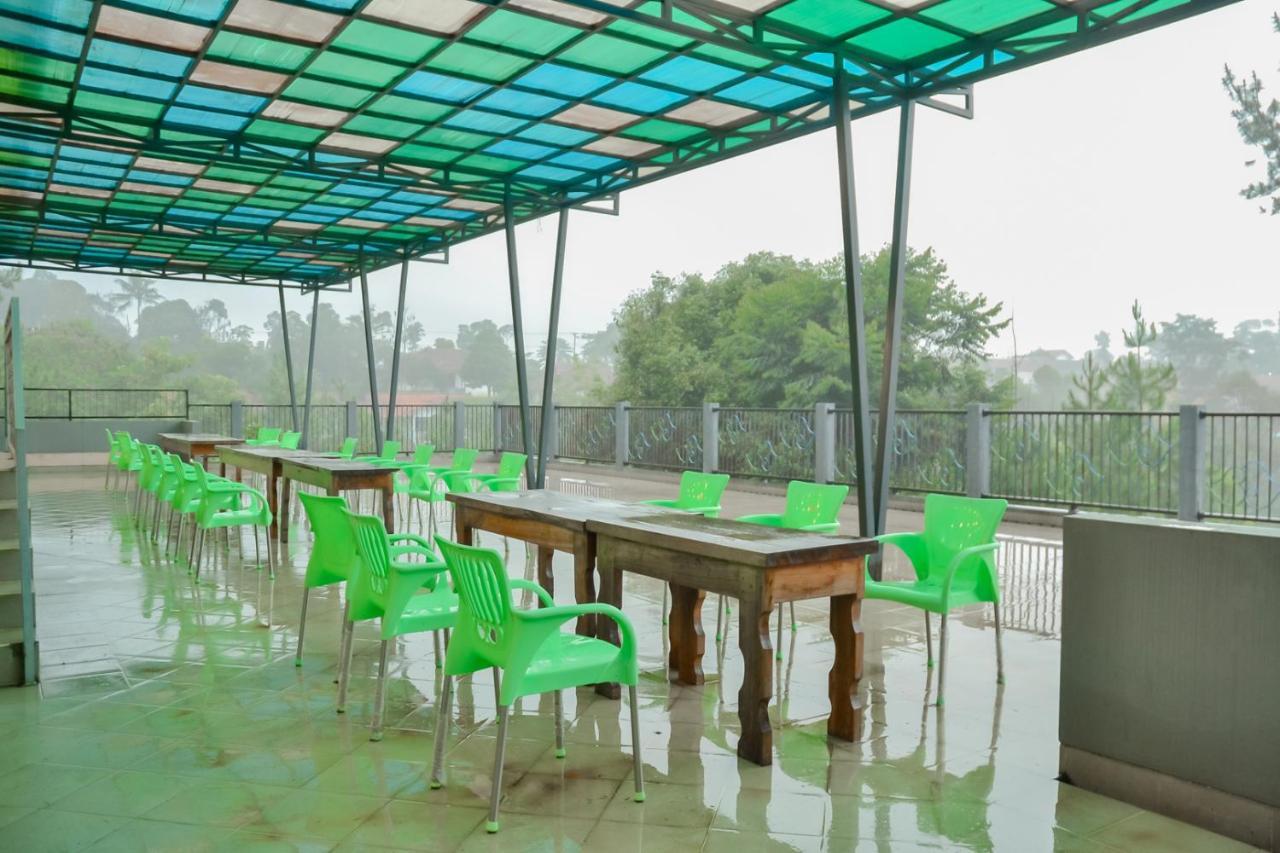 Bumi Ciboled Mitra Reddoorz Near Gerbang Tol Pamulihan Jatinangor Exterior foto